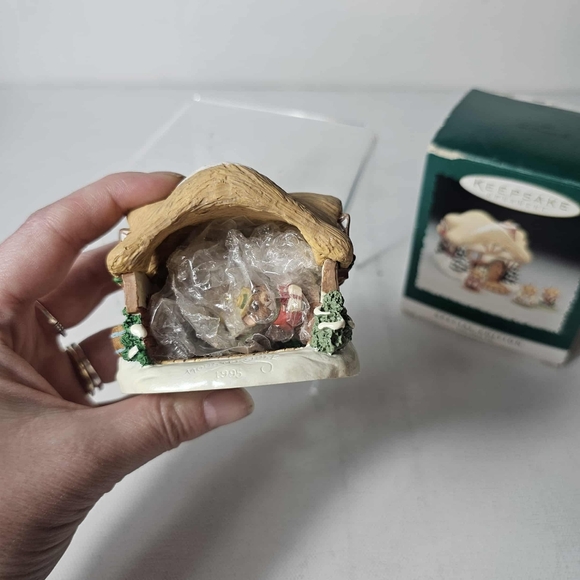 Hallmark Keepsake Ornament Special Edition A Moustershire Christmas 4 Piece Set - Picture 5 of 12